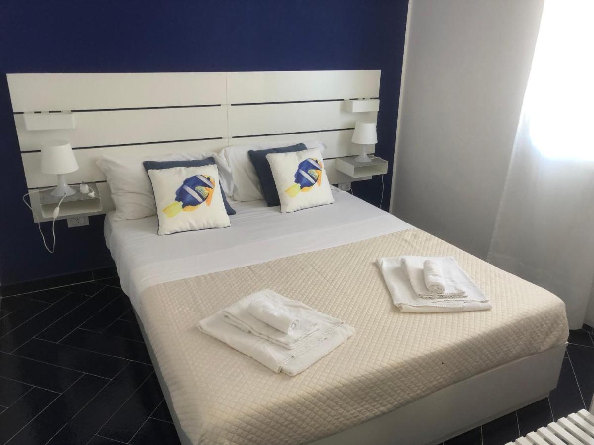 Casa Vacanze Playa 54 กัสเตลลัมมาเร เดล โกลโฟ ภายนอก รูปภาพ